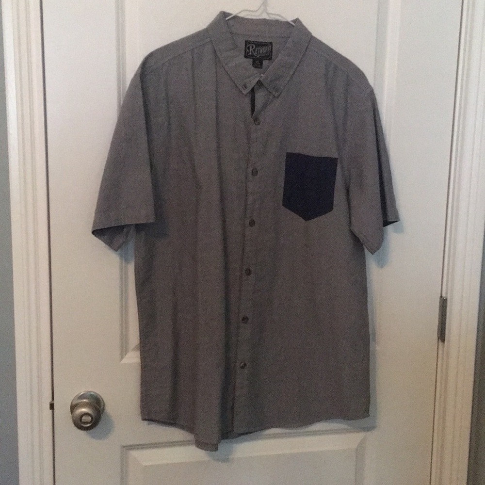Retrofit brand short sleeve button up